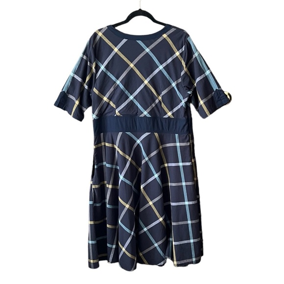 eShakti lattice  design print V neck dress. Size 2X - Picture 2 of 5